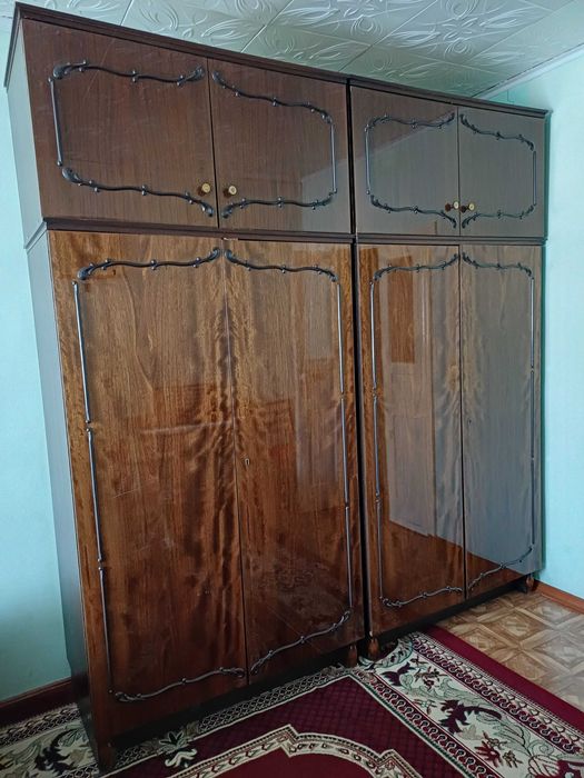 Шкафы и тумбочки (Германия)