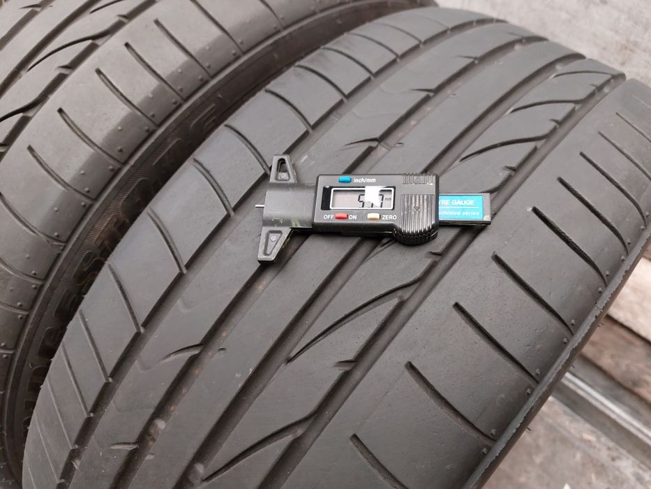 2 anvelope 235/45 R20 Bridgestone
