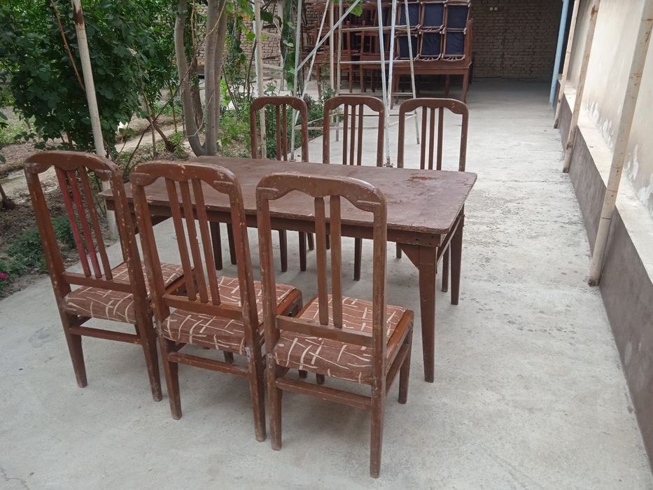 Stol Stul 48 ta Stul 8 stol