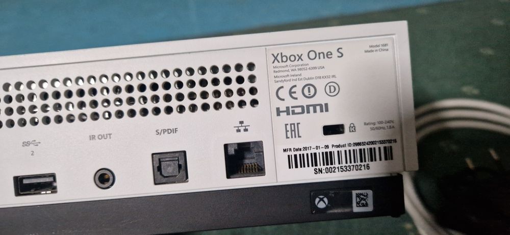 Xbox one s 500 GB