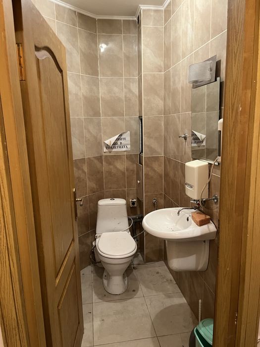 Продава се Магазин в Бургас, Център - 59 кв.м за 1017 €/кв.м - Снимка #6