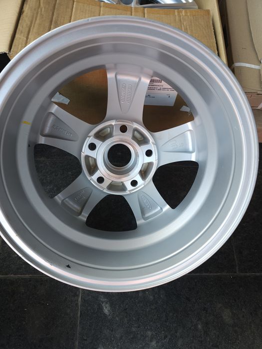 Jante Jeep Grand Cherokee, Wrangler r16