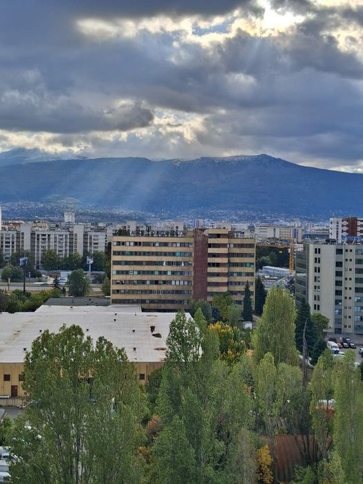 Продава се Двустаен апартамент в София, Полигона - 75 кв.м за 2400 €/кв.м - Снимка #16