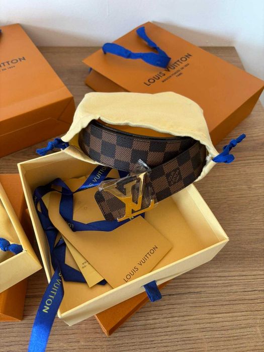 Curea Louis Vuitton Brown | Mărimea 110 | Design Elegant Premium | Nouă
