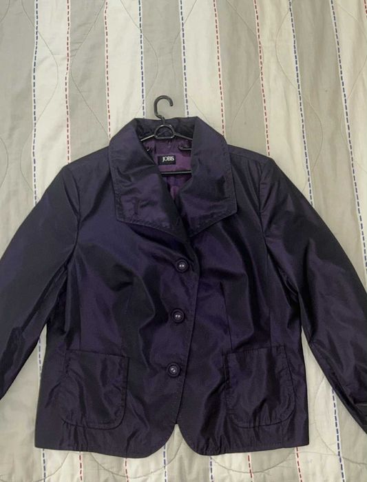 Лилаво сако Jobis