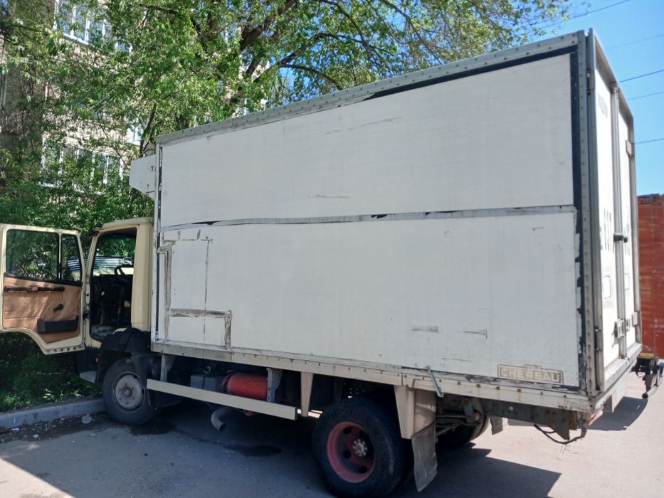 Продам грузовик мерседес 814