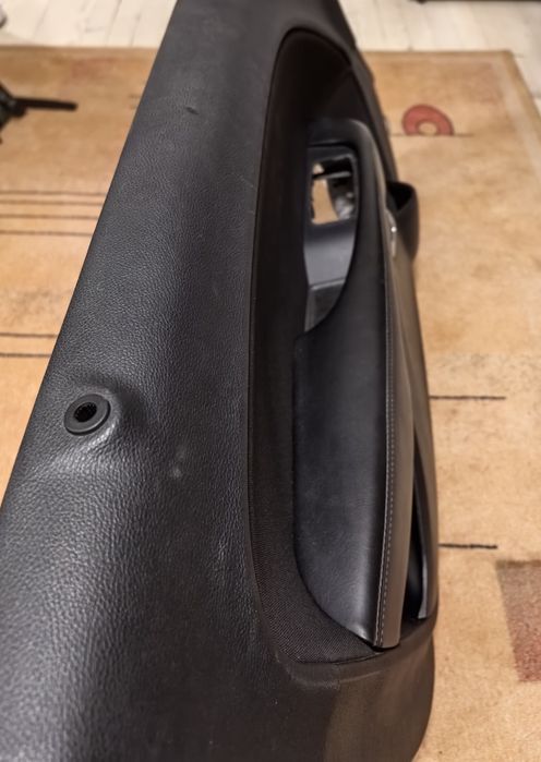 Dodge Challenger 2015+ Кори за врати и лайсна / решетка