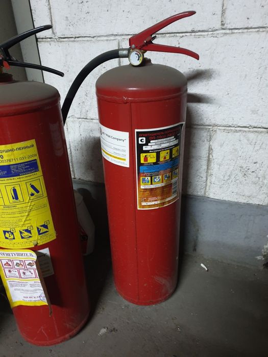 Продам огнетушители порошковые  ОП-10
