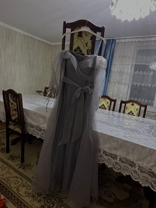 Продам красивое,роскошное платье