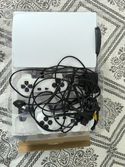 8-битова телевизионна игра конзола за 2000 видео игри