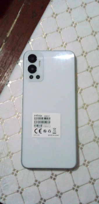 Продам infinix HOT 12