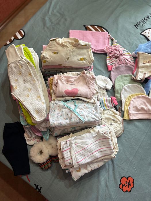 Продам детские вещи от 0 до 5 месяцев