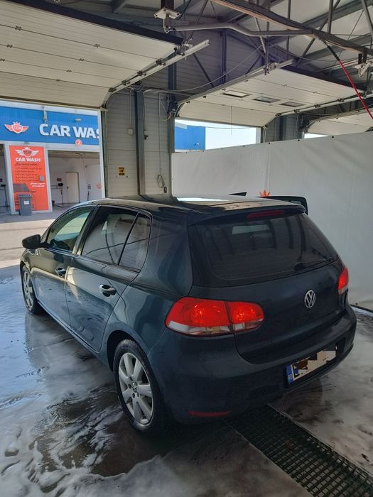 VOLKSWAGEN Golf 2010 — imagine 3