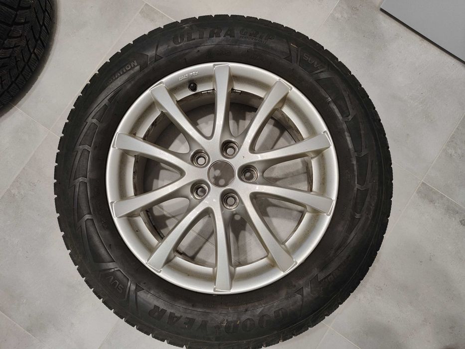Оригинални Джанти 17 цола с Гуми за Mazda CX-5