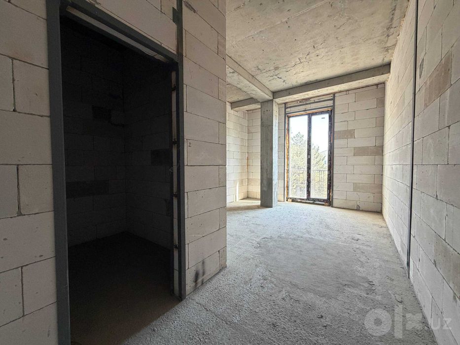 Продается Коммерческое Помещение 2.428 м2 Дархан напротив ЖК Manhattan