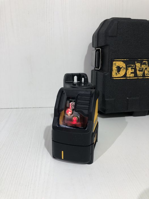 Nivela laser DeWalt DW088