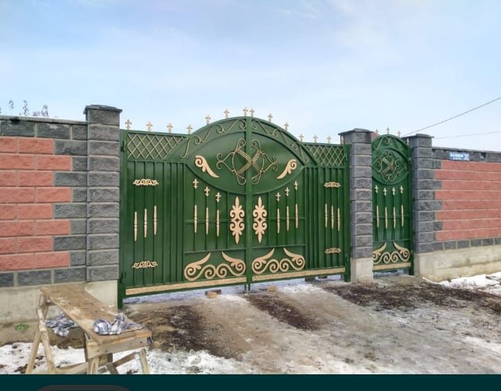 По краска ворота