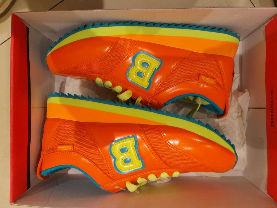 Buffalo sneakers noi marimea 37