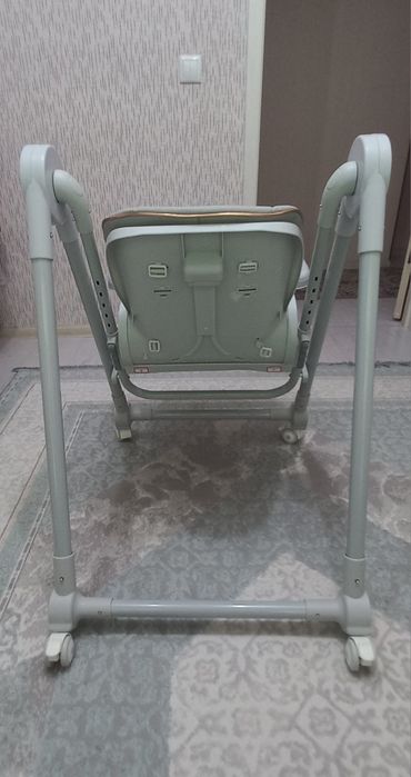 Детский стульчик для кормления.