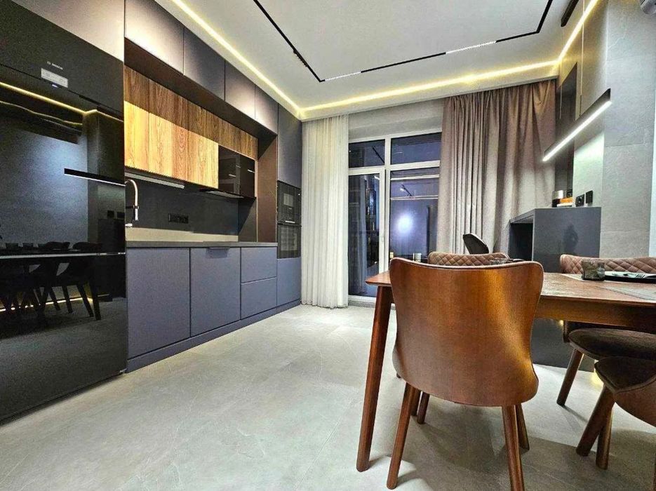 Ойбек нрж Сдаётся л новая шикарная квартира в элитном комплексе