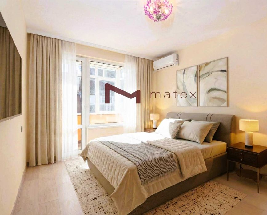 Тристаен Тухлен До Училище Васил Друмев - Траян Кателиев