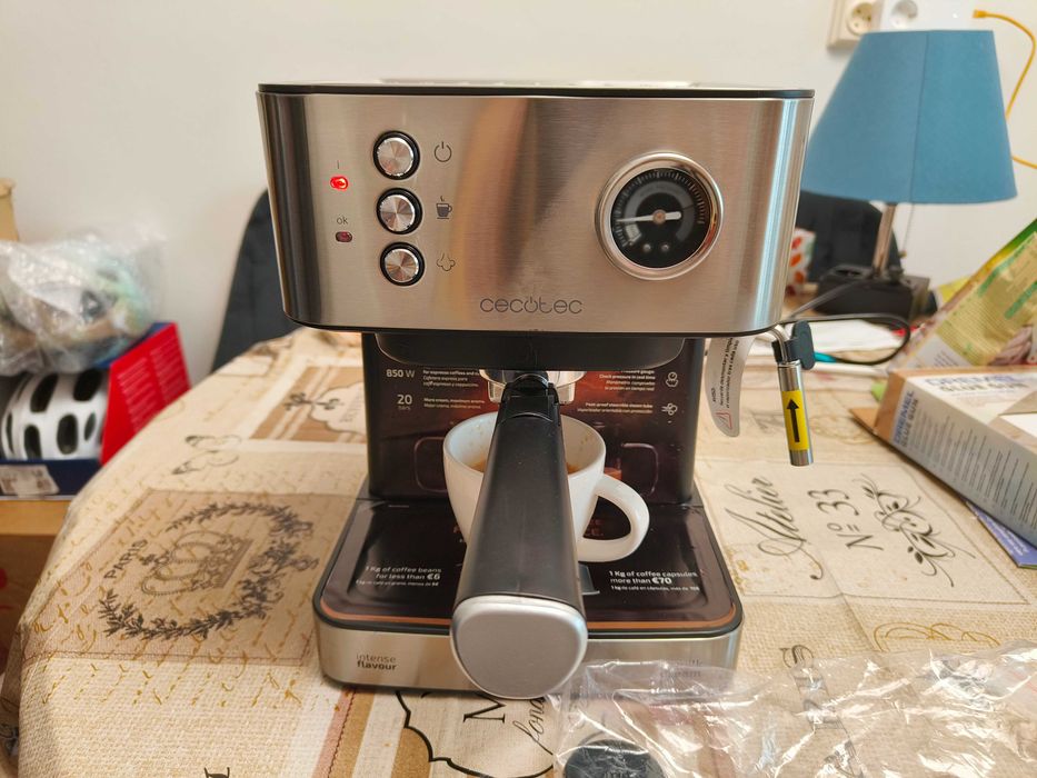 Espressor profesional Cecotec Power Espresso 20 Professionale