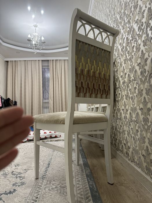 Стулья 5 шт, новые хорошие