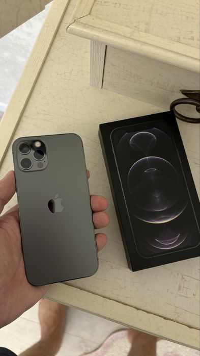 Продам iphone 12 pro