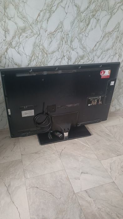 Продам телевизор