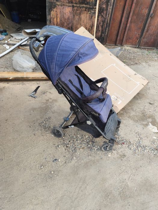 Продам детскую коляску