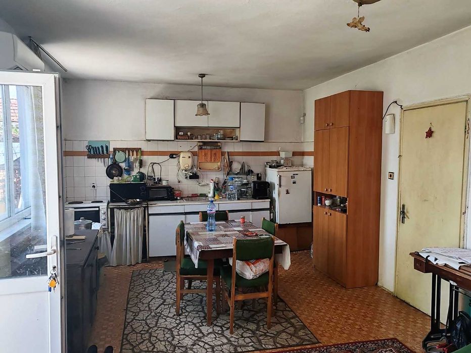 Продава се Къща в с. Черна гора, Област Стара Загора - 160 кв.м за 97 €/кв.м - Снимка #5
