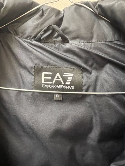 Зимно яке на EA7