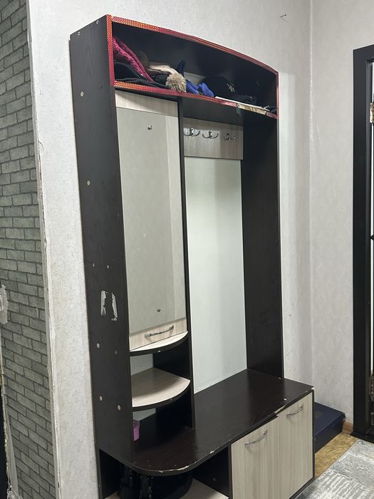 Прихожую прихошку шкаф для одежды