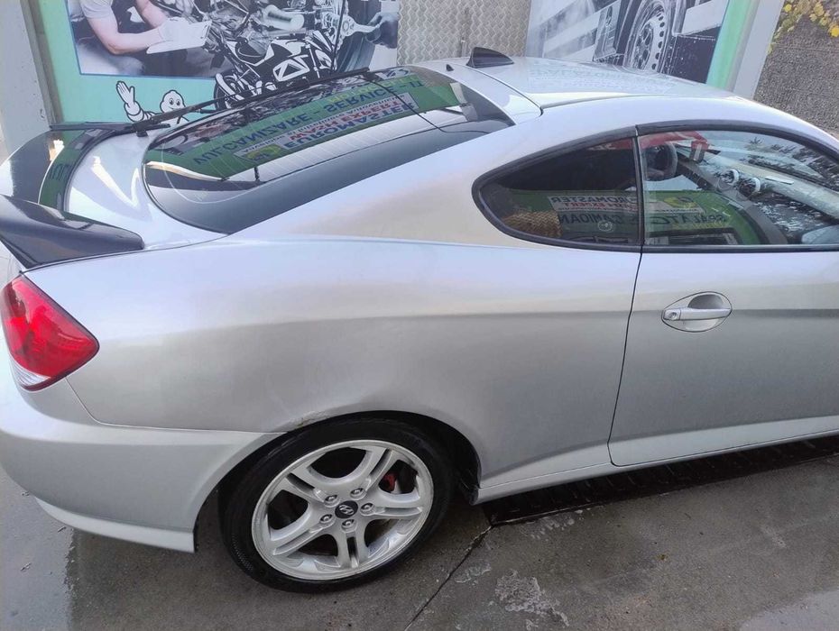 Vând sau schimb Hyundai Coupe 2005 facelift
