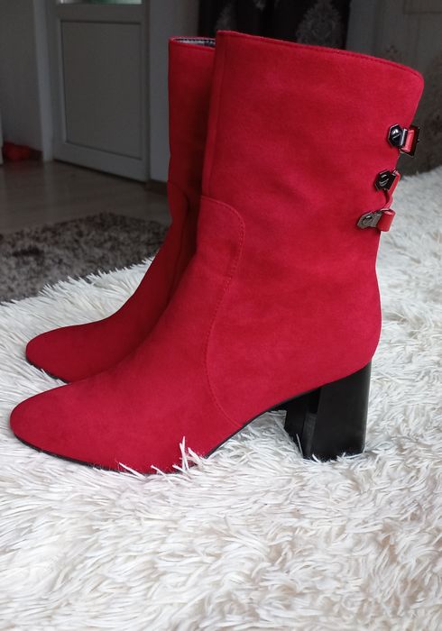 Cizme elegante cu toc de 7 cm