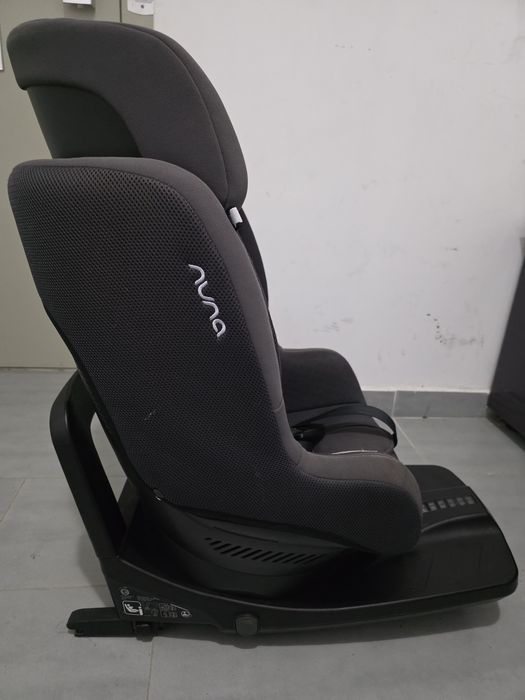 Столче за кола LUNA 360°въртящо се на