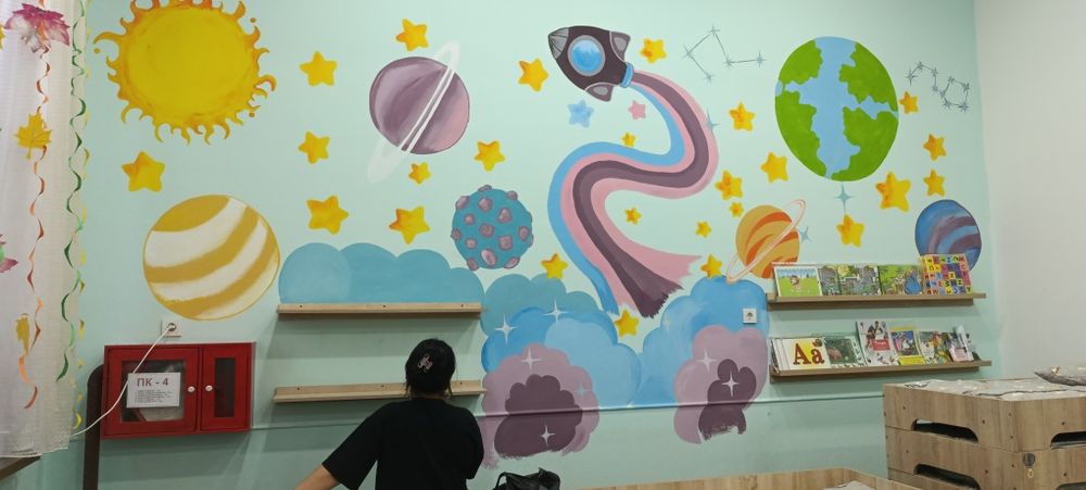 Рисую на стене,  детские сады и другие  заведение, навожу кросат