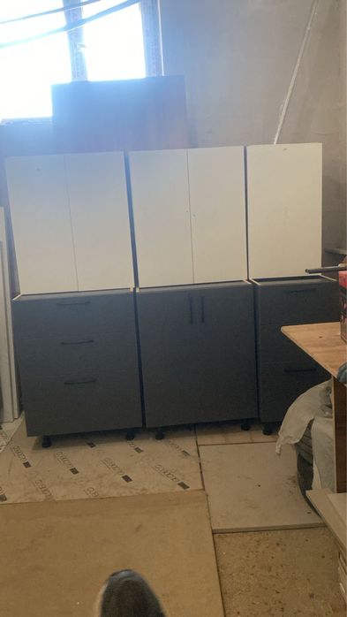 кухня готовый новый 2.5 метра