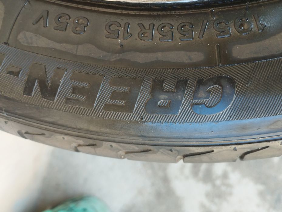 R15 sotladi 8ta balon 4 ta diska xamasi brga