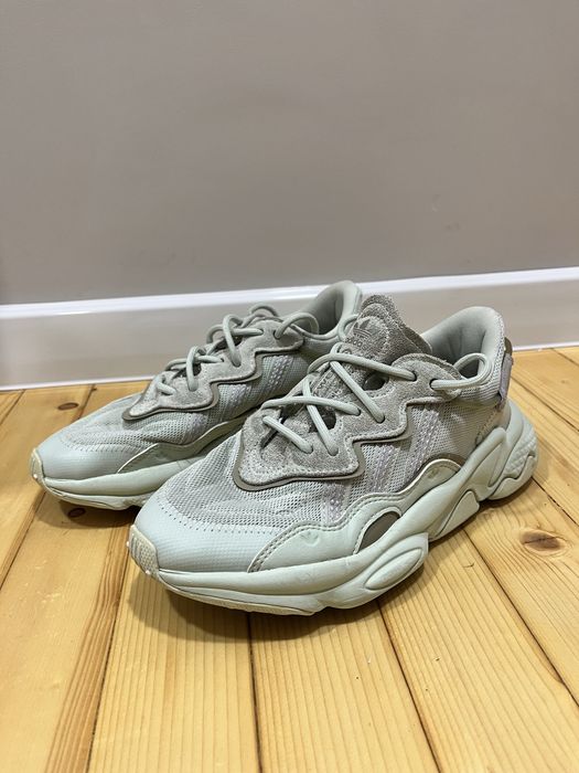 Обувки Vans, Adidas Ozweego