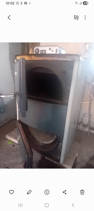 Vând centrala pe lemne BOSCH 33KW