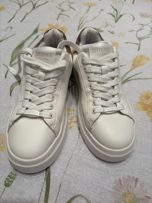 Дамски маратонки GUESS – №37 (с кутия)