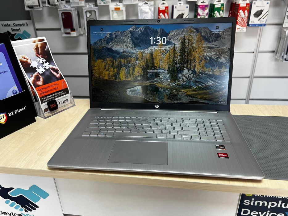Laptop HP 17-cp0081ur Inch AMD Ryzen 3 5300u 8GB Ram 512 SSD * Garantie *Buy Back * deviceXchange