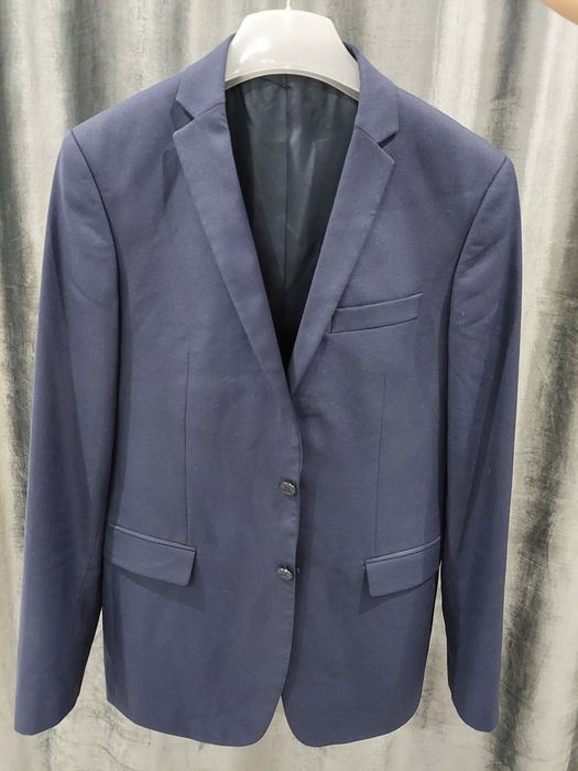 продам пиджаки и костюмы классика