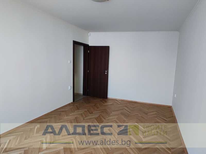 Дава се под наем Двустаен апартамент в София, Гео Милев - 71 кв.м за 550 € - Снимка #6