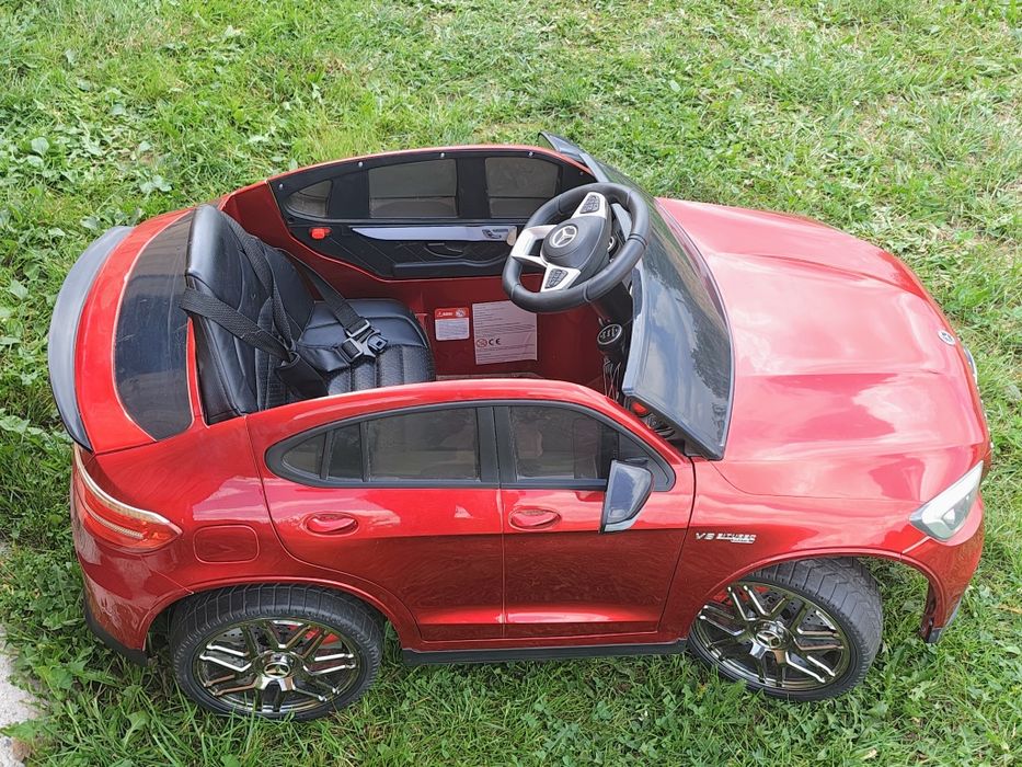 Masinuta electrica cu telecomanda cu 2 motoare