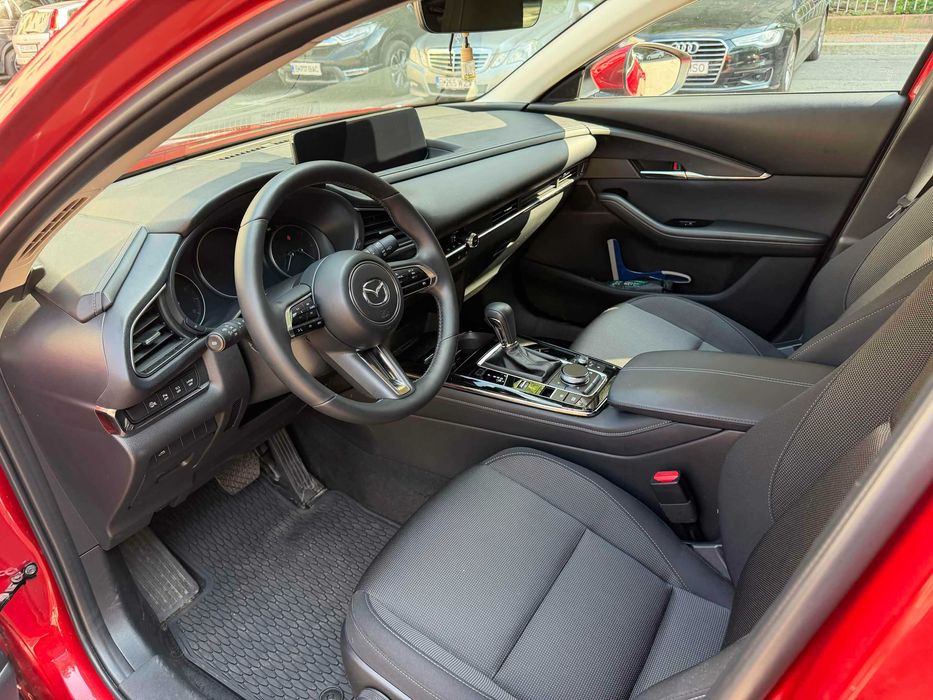 Mazda CX-30 e-SKYACTIV X 186 CP AT Centre-Line | 2025 | 1 Proprietar | Garanție 2031