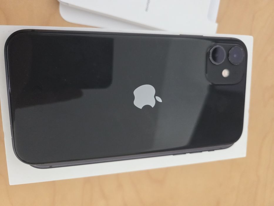 IPhone 11 64GB, baterie nouă 100%, cutie