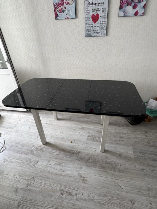 Стол кухонный, раздвижной