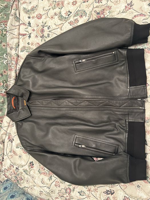 Geaca piele Hugo Boss NOUA!